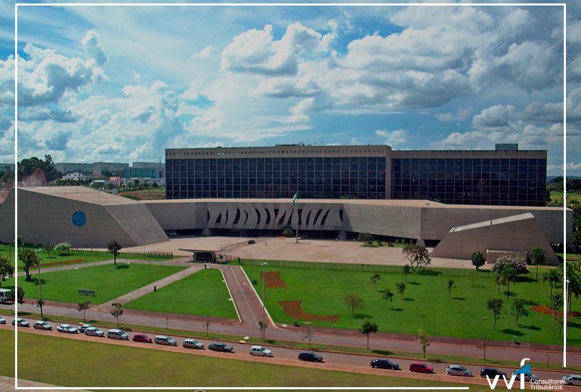 Brasília,16/07/2007Vista externa da sede do Superior Tribunal de Justiça brasileiro
Crédito: Luis Dantas